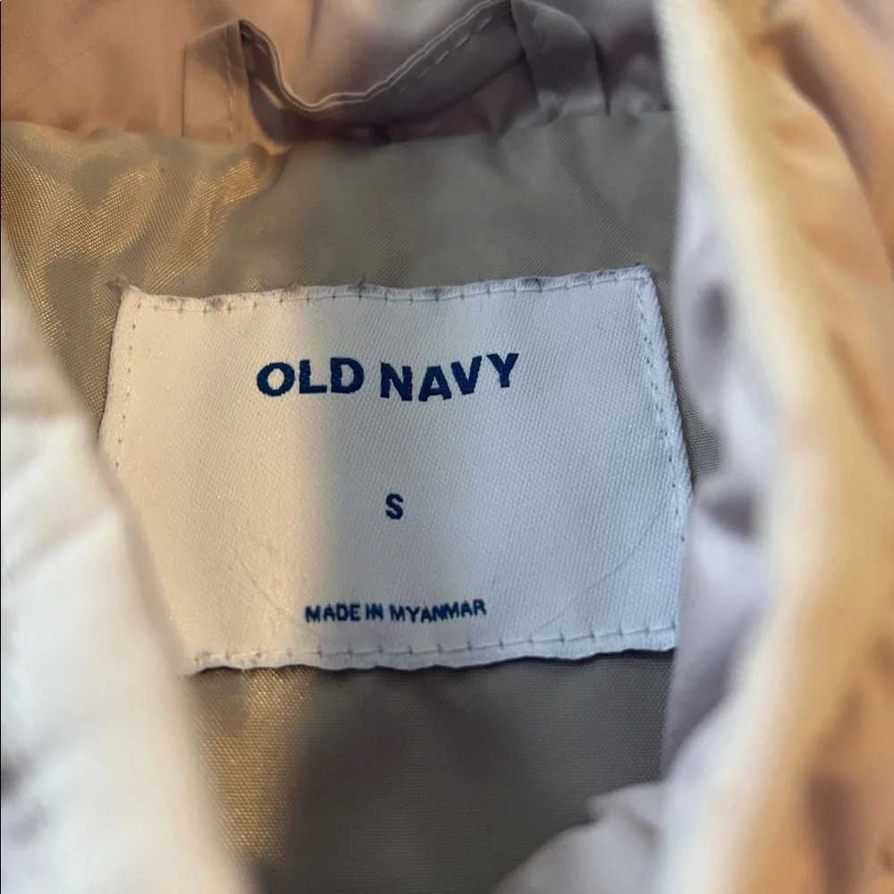 Old Navy vest- EUC! Tan with a hint of pink-great neutral color - Picture 4 of 5